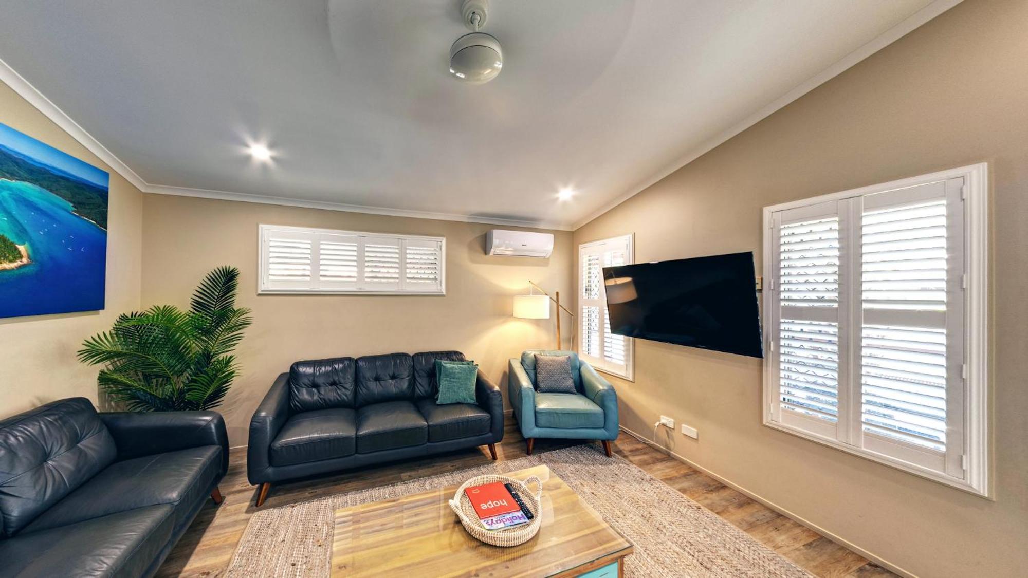 Big4 Adventure Whitsunday Resort Airlie Beach Exterior foto